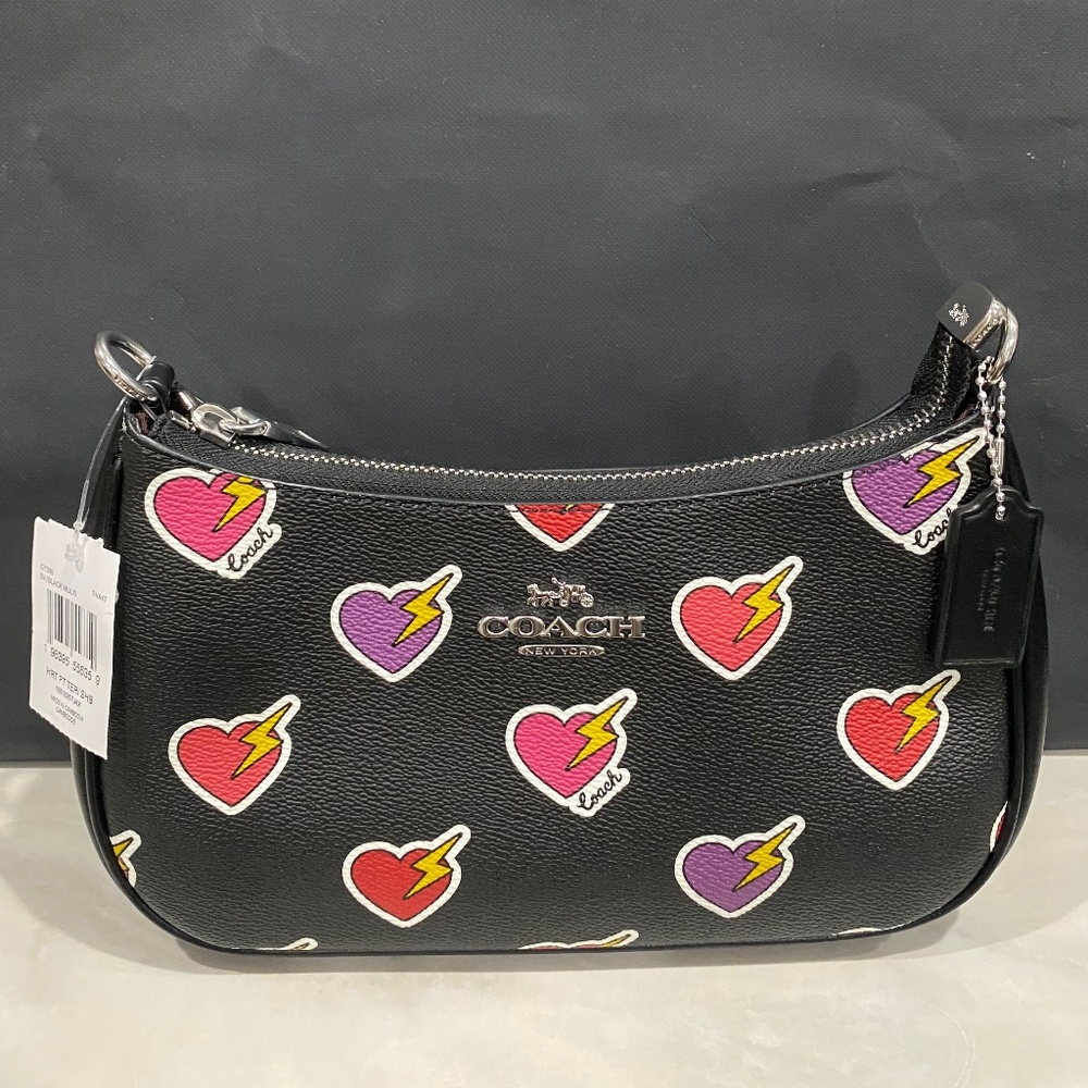 Coach NWT Black Shoulder Bag with Heart Design - Picture 11 of 12